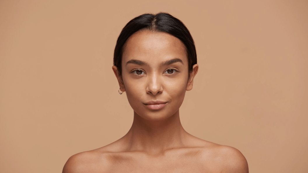 woman with youthful eyes